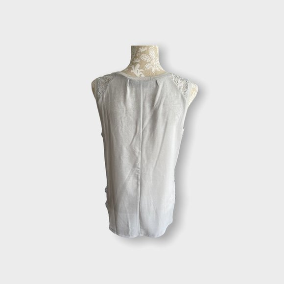 a.n.a. women's two tone top size large. - Picture 3 of 8